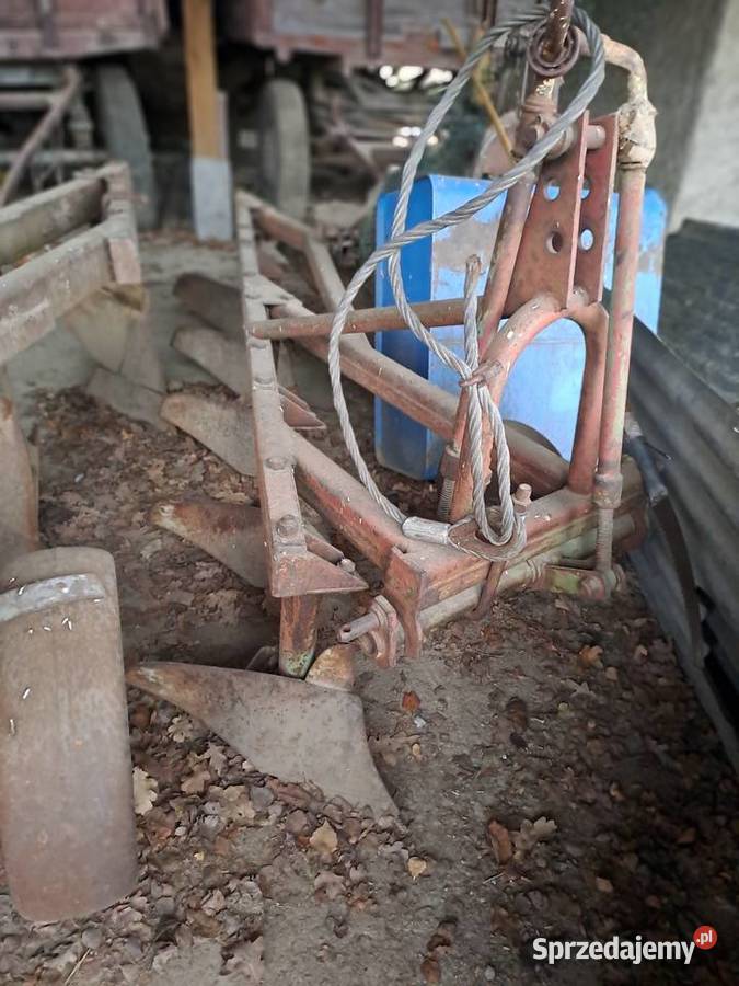 Pług 3 4 5 skibowy nieuszkodzony Strzegom
