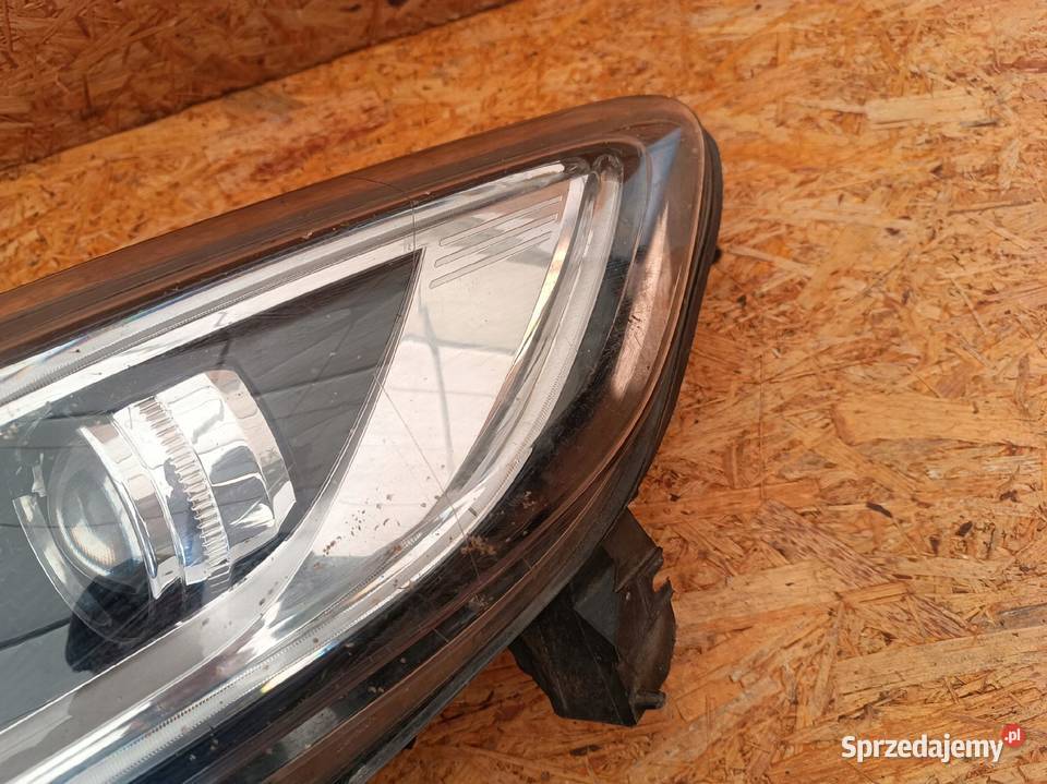LAMPA LEWY PRZÓD REFLEKTOR EU 260602051R RENAULT osobowe Nowy Tomyśl