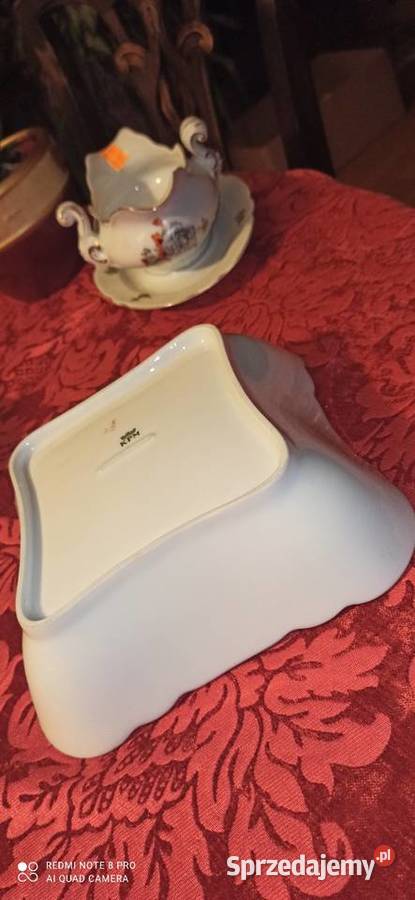 Salaterka KPM Miska
Syg z lat 192545 r Złoto Gdańsk