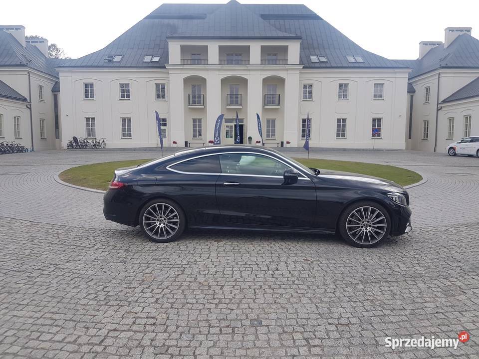 MERCEDESBENZ C300 COUPE 2019 Książ Wielki