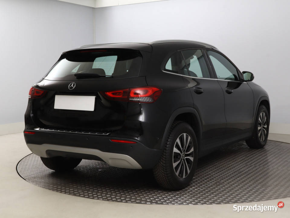Mercedes GLA GLA 180 tempomat