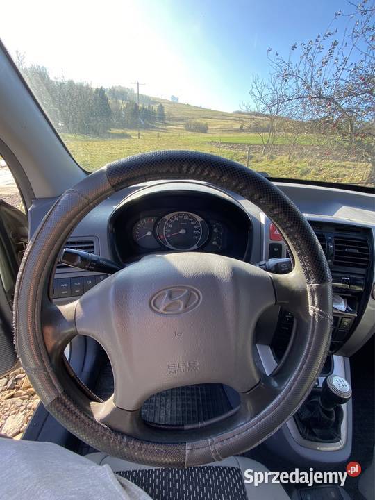 Hyundai Tucson 20 benzyna 4x4 4WD 2005r Rok produkcji 2005 Leszczawa Górna