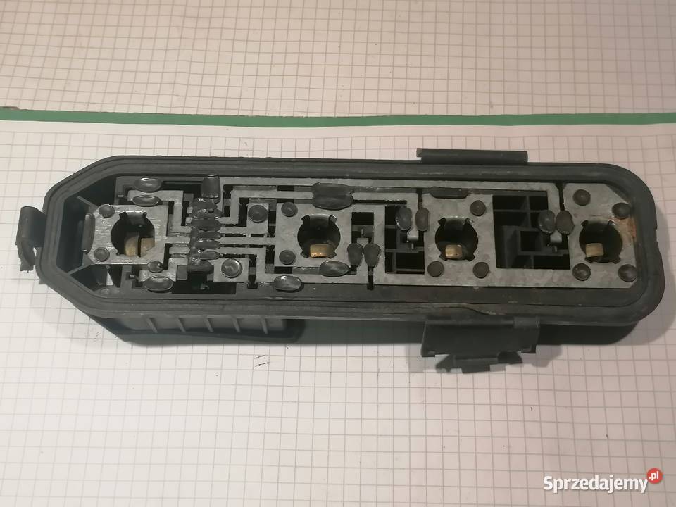 wkład żarówek lampy tył Renault Clio 2 r9801 osobowe