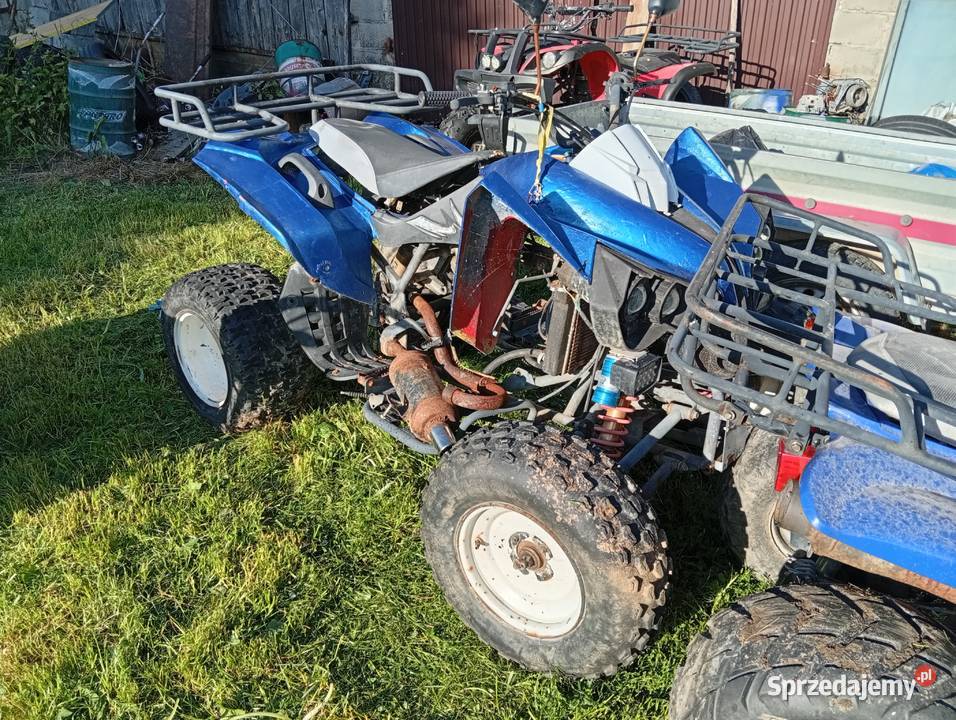Quad całość uszkodzony sprzedam