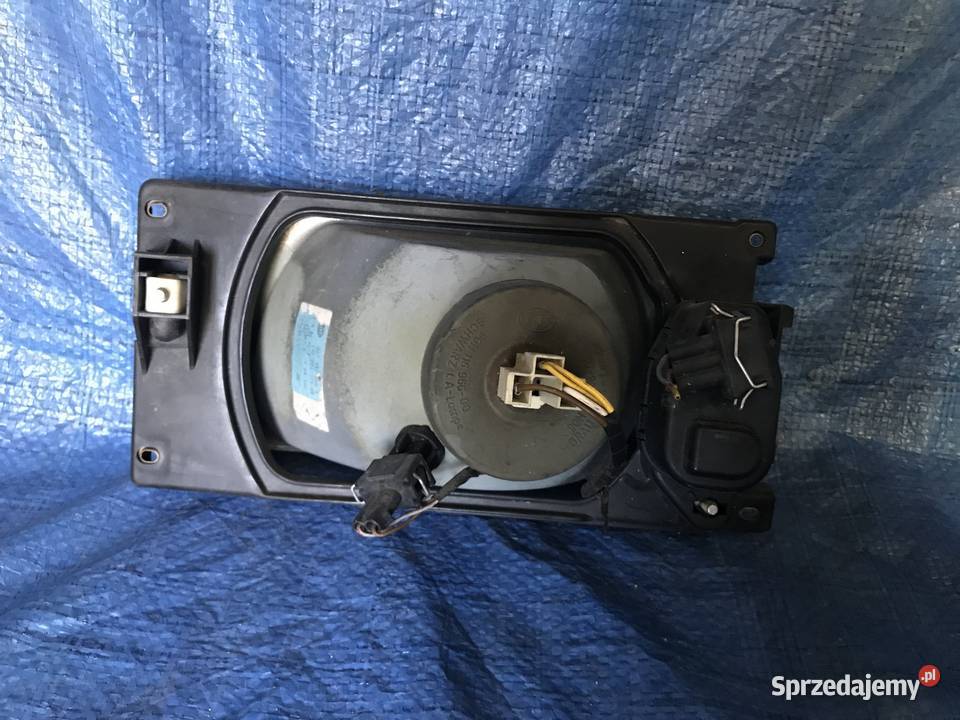 VW POLO II 2 Lampa Przednia Prawa Reflektor Oświetlenie Bolesławiec