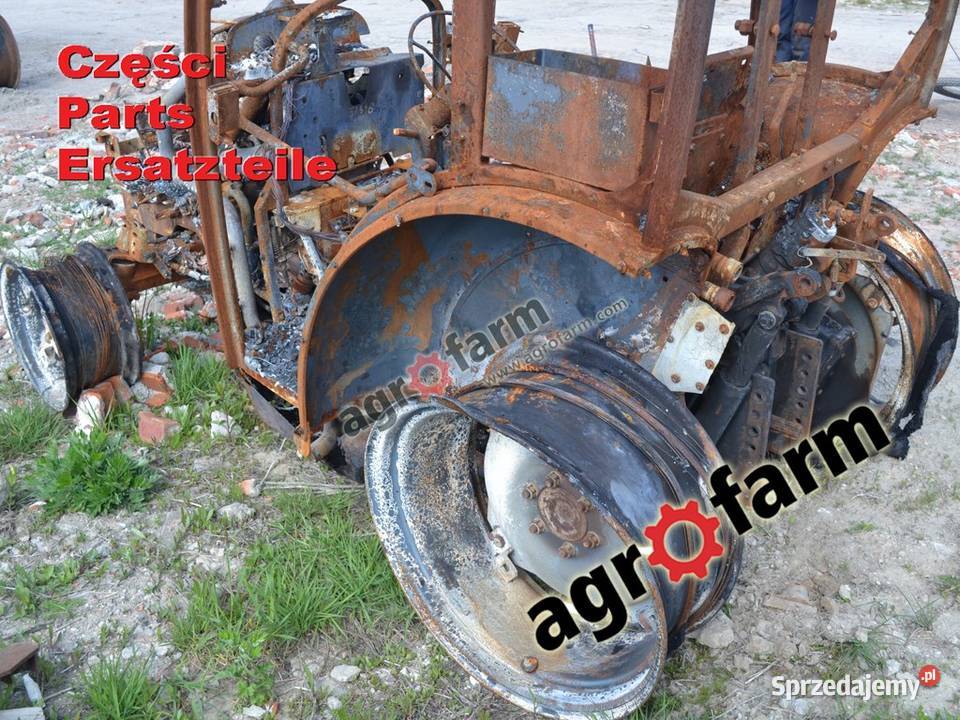 Holland T3040 części skrzynia biegów silnik Byków