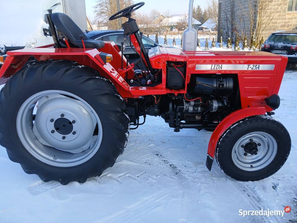 Władymirec T25 T25A LEDA zarejestrowany