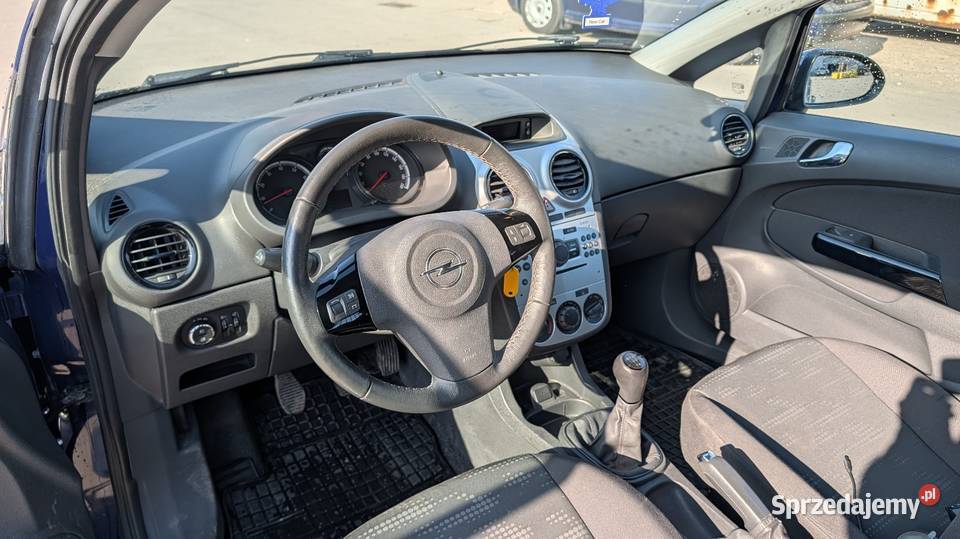 Opel Corsa D 12 Benz Van 80KM Samochody dostawcze podlaskie Białystok