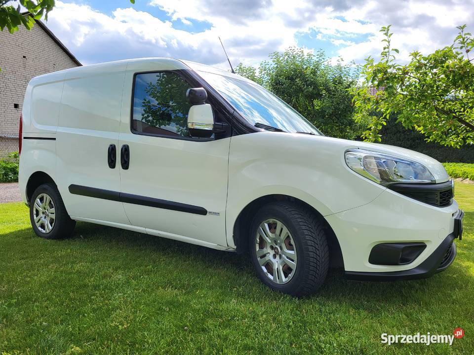 Fiat Doblo 13 MultiJet 90 VAT1 2015 Faktura VAT Jakubowice Konińskie