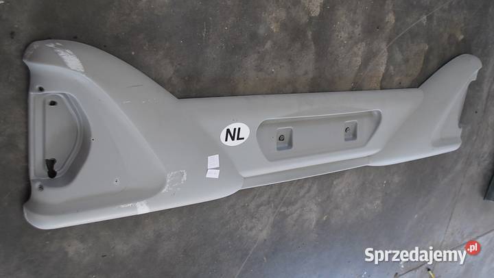 ZDERZAK DO PRZYCZEPY KNAUS NAROŻNIKI Grzebowilk