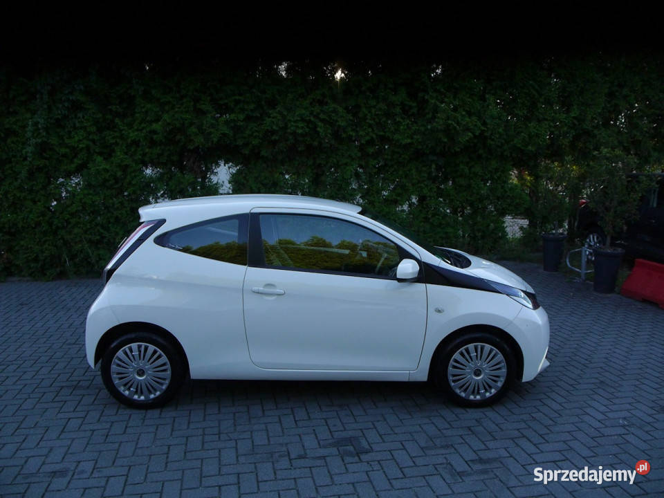 Toyota Aygo Stan Idealny LED klima 100 śląskie Częstochowa sprzedam