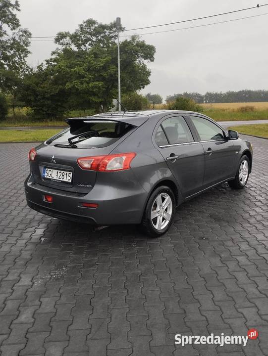 Mitsubishi Lancer 15 benzyna 2009 180 śląskie Rybnik sprzedam