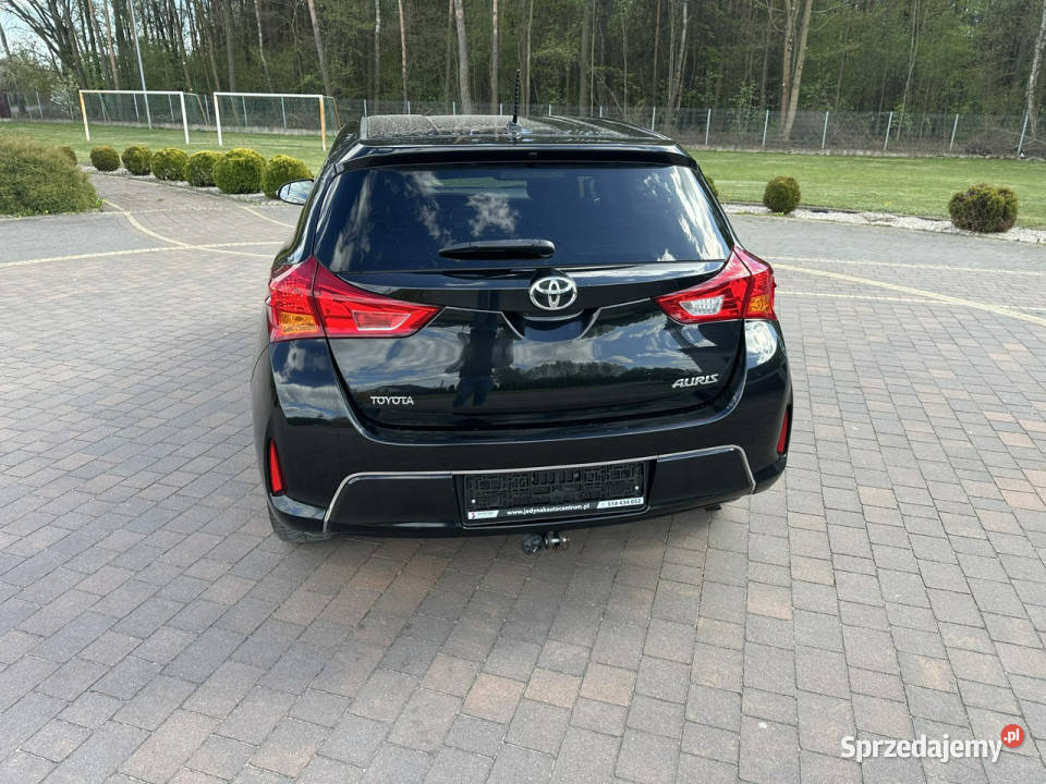 Toyota Auris II 2012 mazowieckie sprzedam