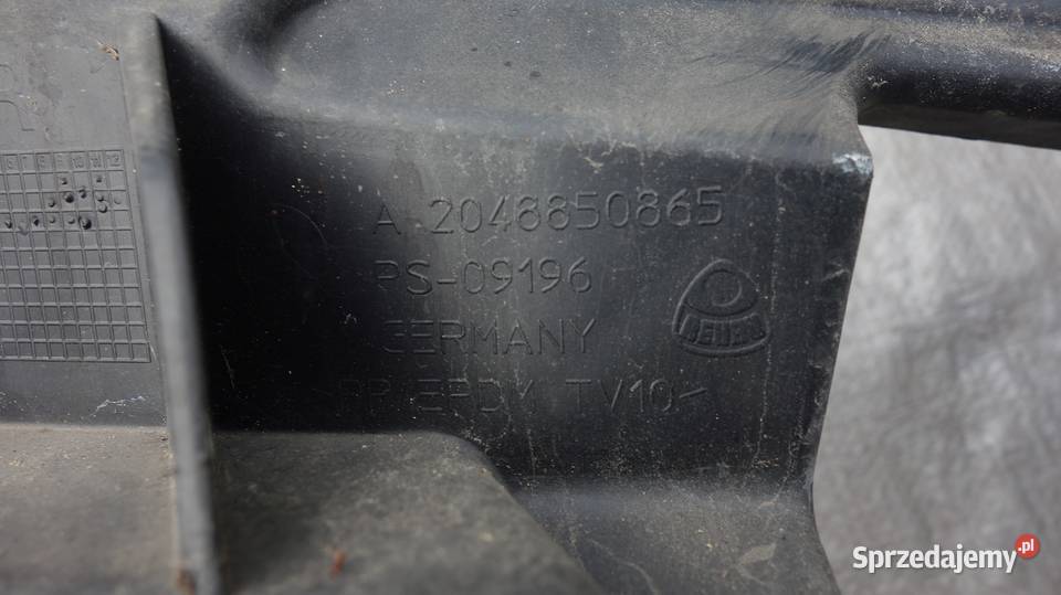 ŚLIZG ZDERZAKA PRAWY PRZÓD MERCEDES W204 osobowe Ruda Śląska