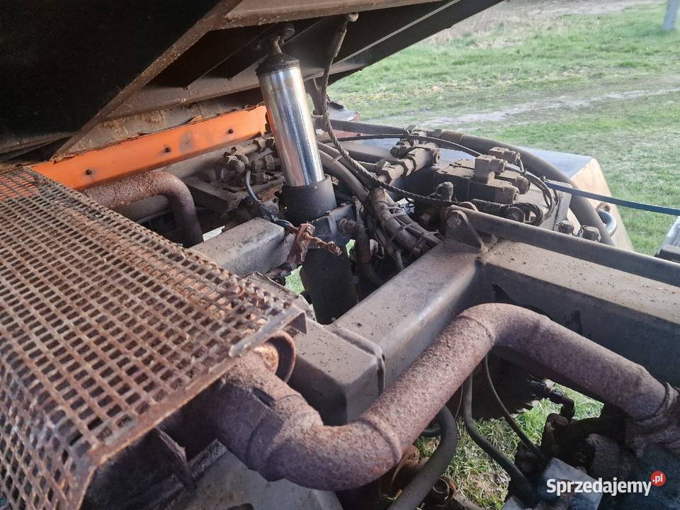 Pojazd komunalny Hansa zamiatarka Rok produkcji 1995 Ruda