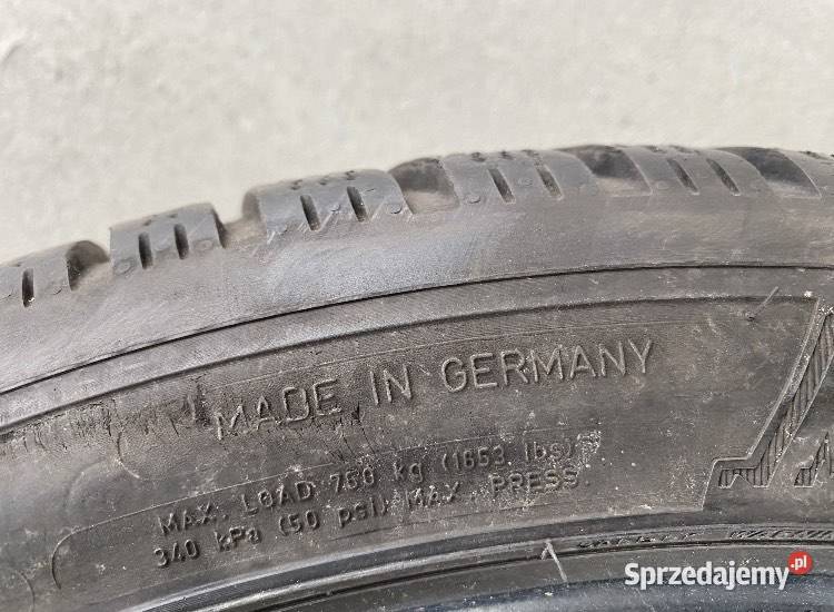 Opona Dunlop Winter Sport 5 245 40 R19 6mm 2020 zima Bolesławiec