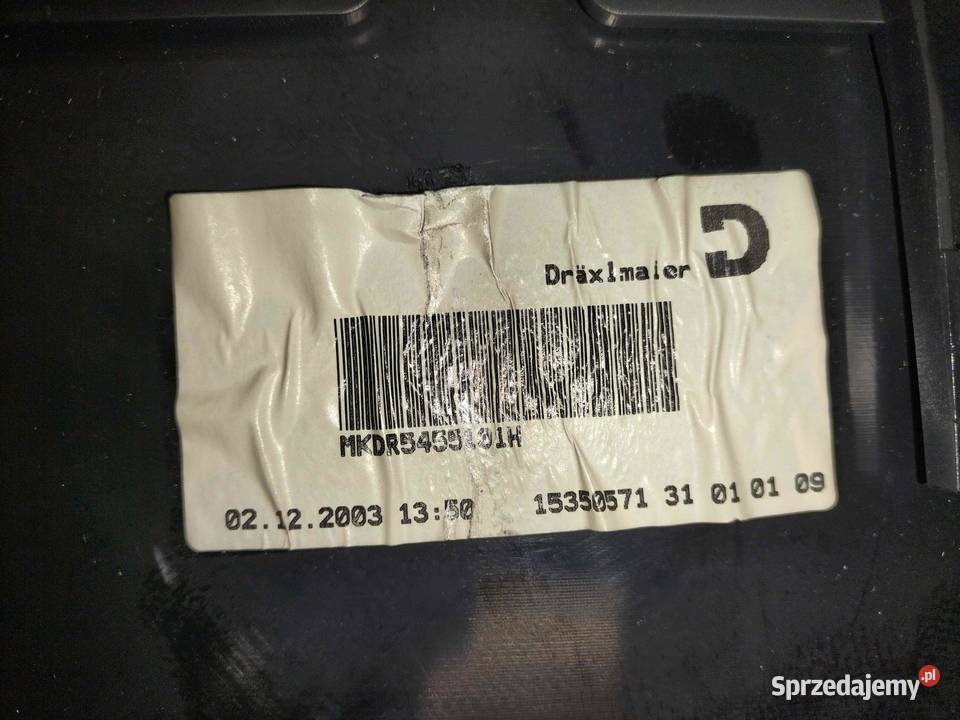 Podłokietnik centralny ze schowlkiem BMW E65 E66 Podłokietniki Poręba