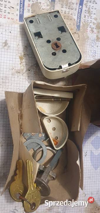 Zamek do drzwi Pakość