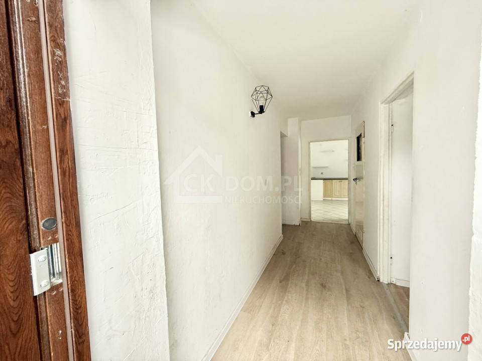 Dom z dużą działką Bławatków gm Piekoszów węglowe Lesica