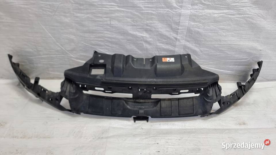 Ford Focus mk3 Wzmocnienie zderzaka przedniego