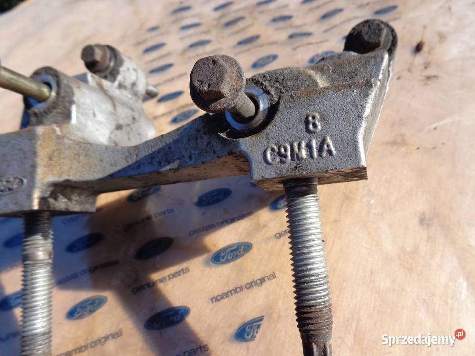 ŁAPA WSPORNIK SILNIKA FORD FOCUS MK1 18 TDCI Skwierzyna