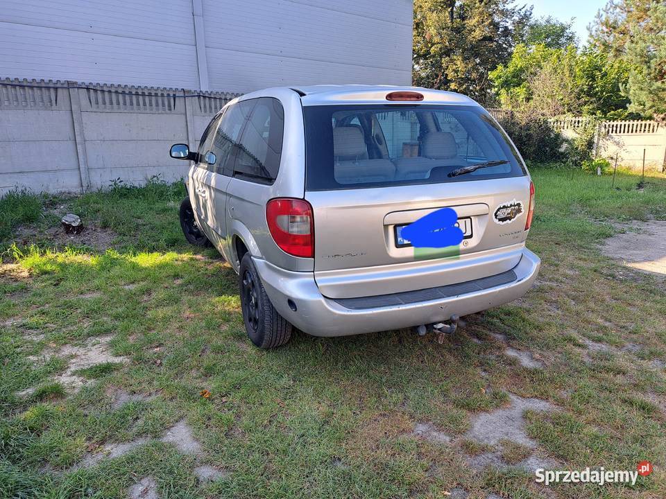 Chrysler Voyager SE 24 gaz doinwestowany 7os Rok produkcji 2002 Krasnystaw