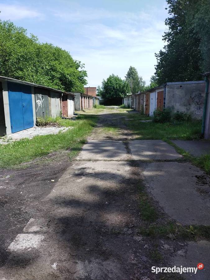 Sprzedam garaż murowany do remontu 19m2 śląskie Zabrze