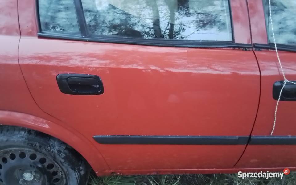 Drzwi prawy tył Opel Astra G sedan Y547 inne Tuszyn