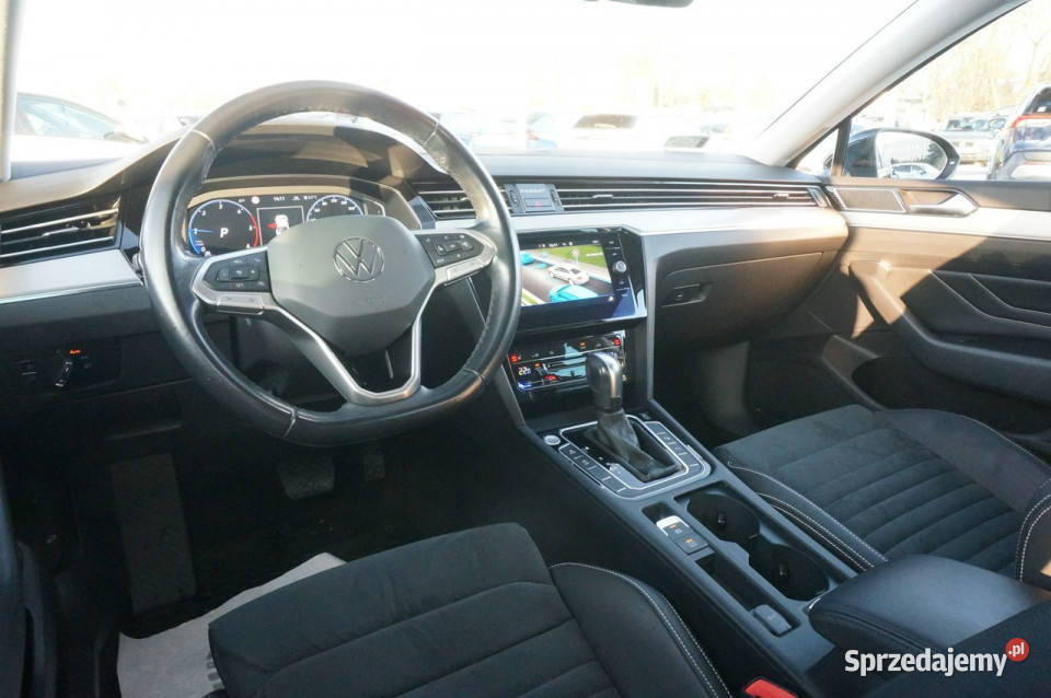 Volkswagen Passat 20 TDI 150 EVO Elegance Salon podgrzewane fotele Poznań