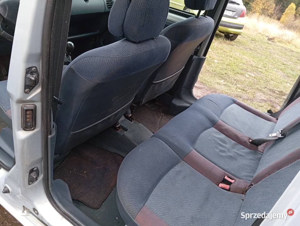 Renault Kangoo 14 benz 5os hak Salon Polska VAT marża Wałbrzych