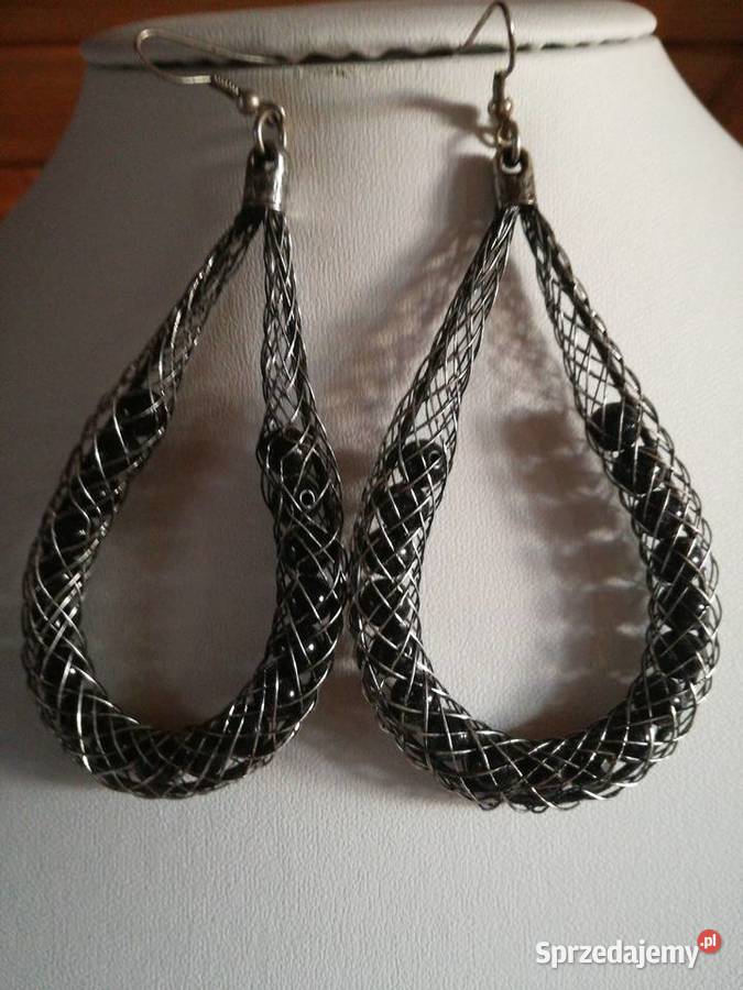Kolczyki z kuleczkami czarnymi posrebrzane Lublin