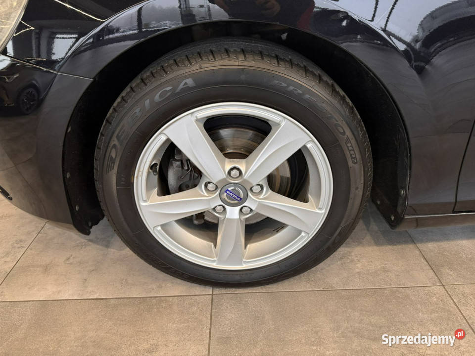 Volvo V40 16 D2 114 M6 2014 r alufelgi NAVI Motoryzacja Myślenice