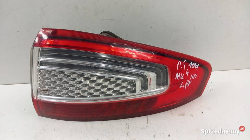 FORD MONDEO MK4 LIFT HB LAMPA TYŁ PRAWA Zbierkowo sprzedam