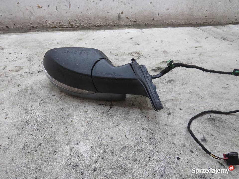 LUSTERKO PRAWE LC7Z PASSAT B7 3C0857934A 6 PIN osobowe