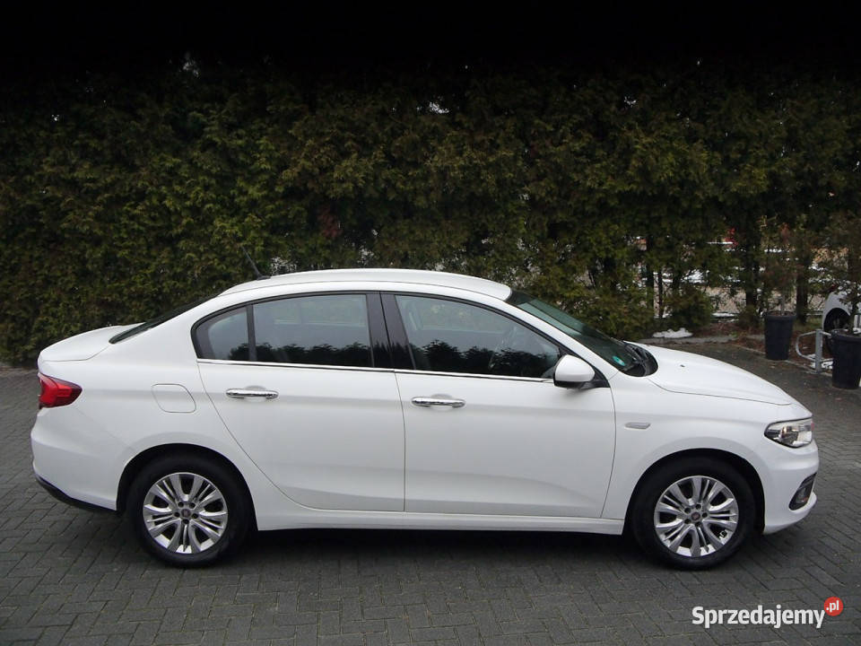 Fiat Tipo 16multijet Navi Stan b 100bezwypadkowy podgrzewane fotele Częstochowa