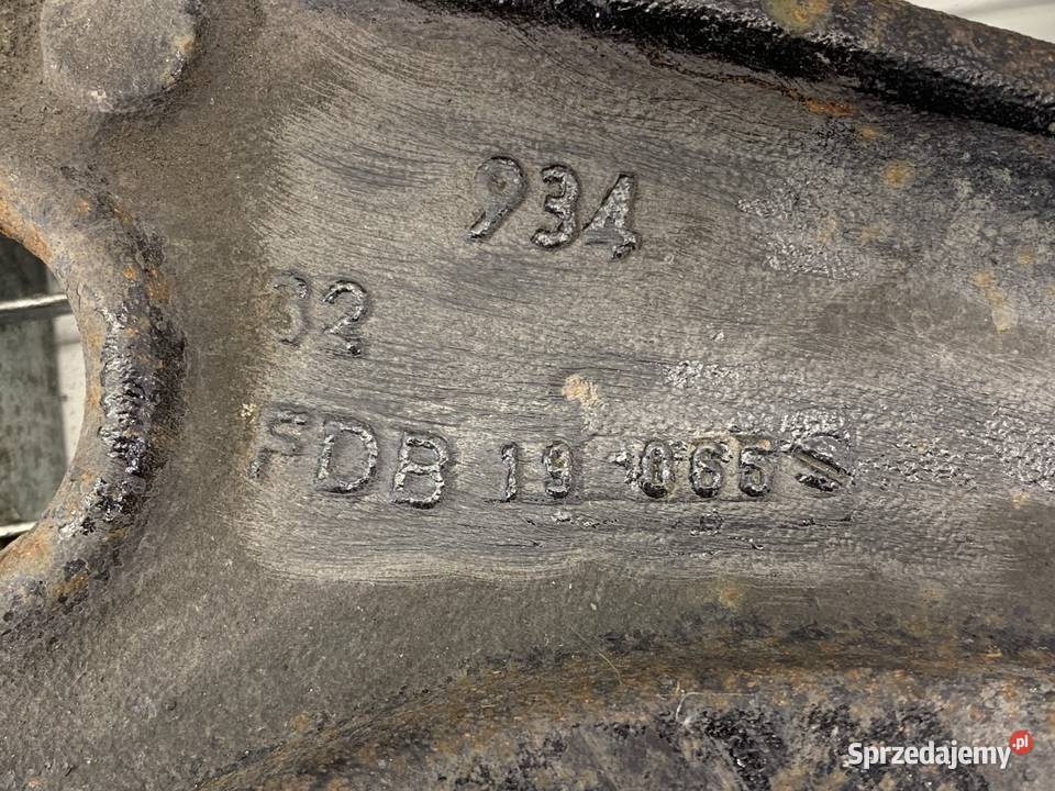 WAHACZ LEWY PRZÓD RENAULT MASTER III Bus PRZEDNI