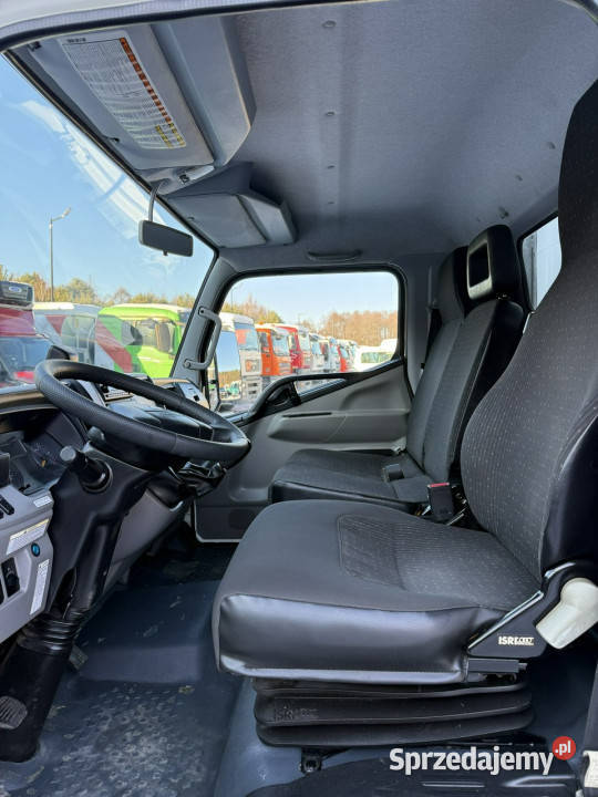 Mitsubishi Fuso Krótki Rozstaw Ład 4220kgCanter Mitsubishi Widełki