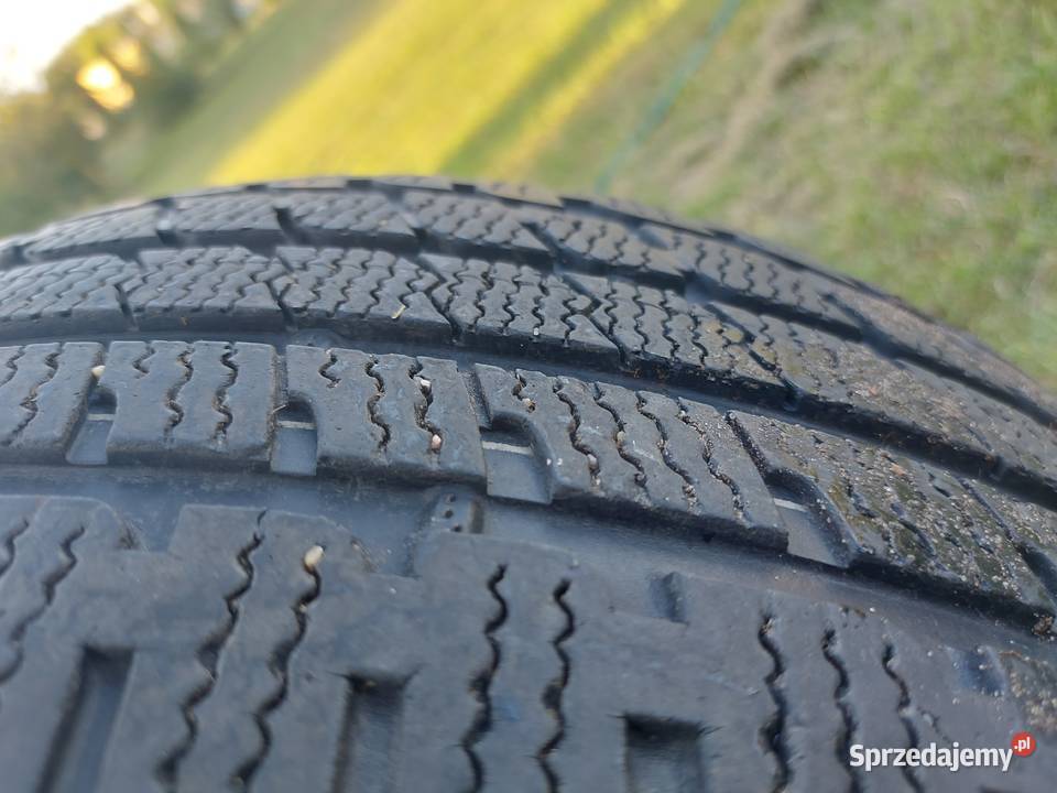 Kumho Izen KW27 Całoroczne 24540r19 lubelskie Radoryż Smolany