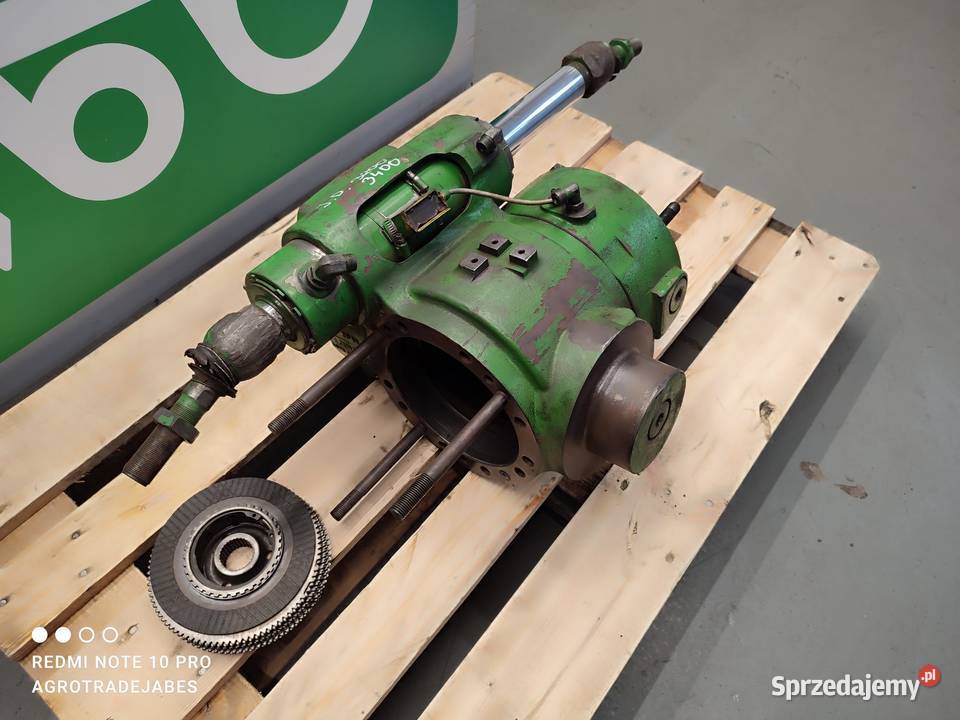 Siłownik skrętu osi AZ62495 JOHN DEERE 3200 Wilkowo