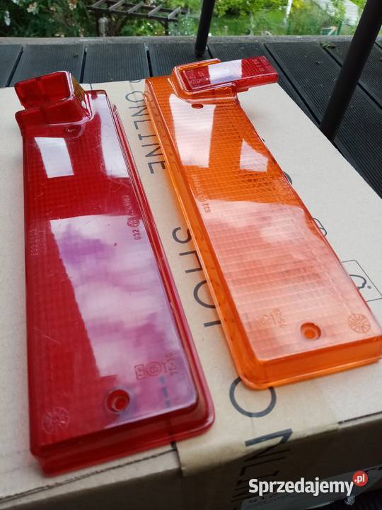 Tylne lampy KLOSZE Fiat 125p Kielce