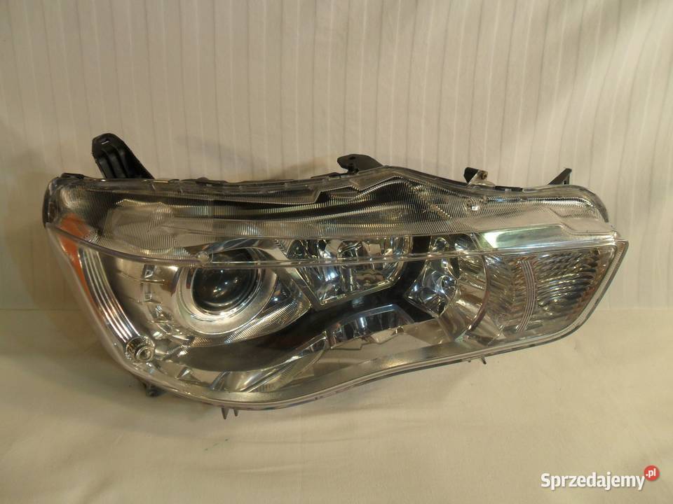 LAMPA PRAWY PRZÓD REFLEKTOR XENON EU MITSUBISHI sprzedam