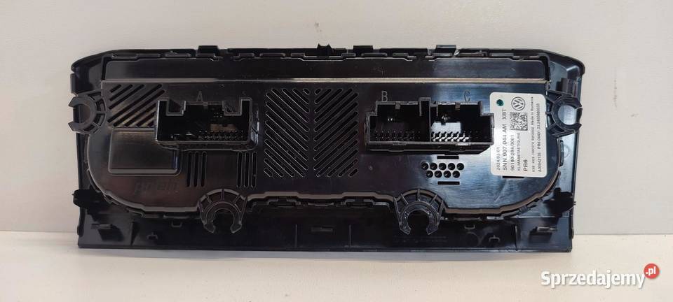 TIGUAN ALLSPACE PANEL KLIMATYZACJI RAMKA osobowe