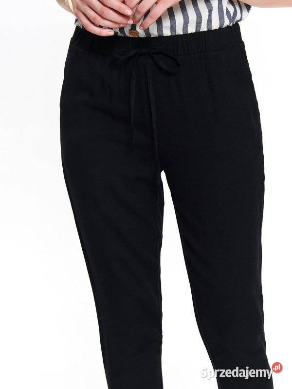 czarne spodnie joggery Top Secret 34 Olkusz sprzedam