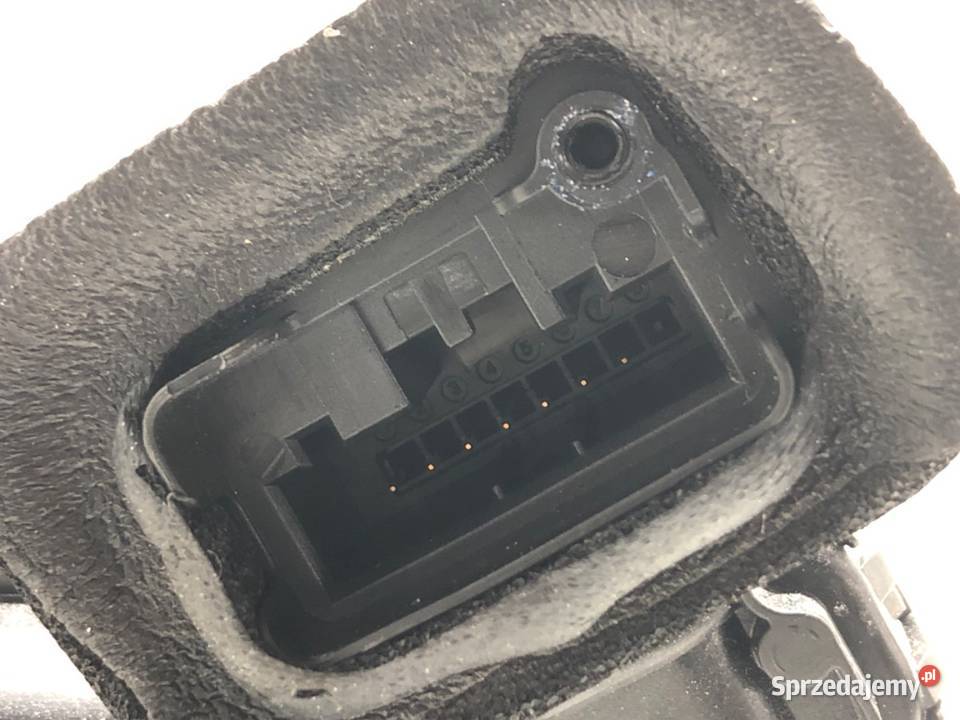 ZAMEK DRZWI PRAWY TYŁ SKODA FABIA III Hatchback osobowe sprzedam