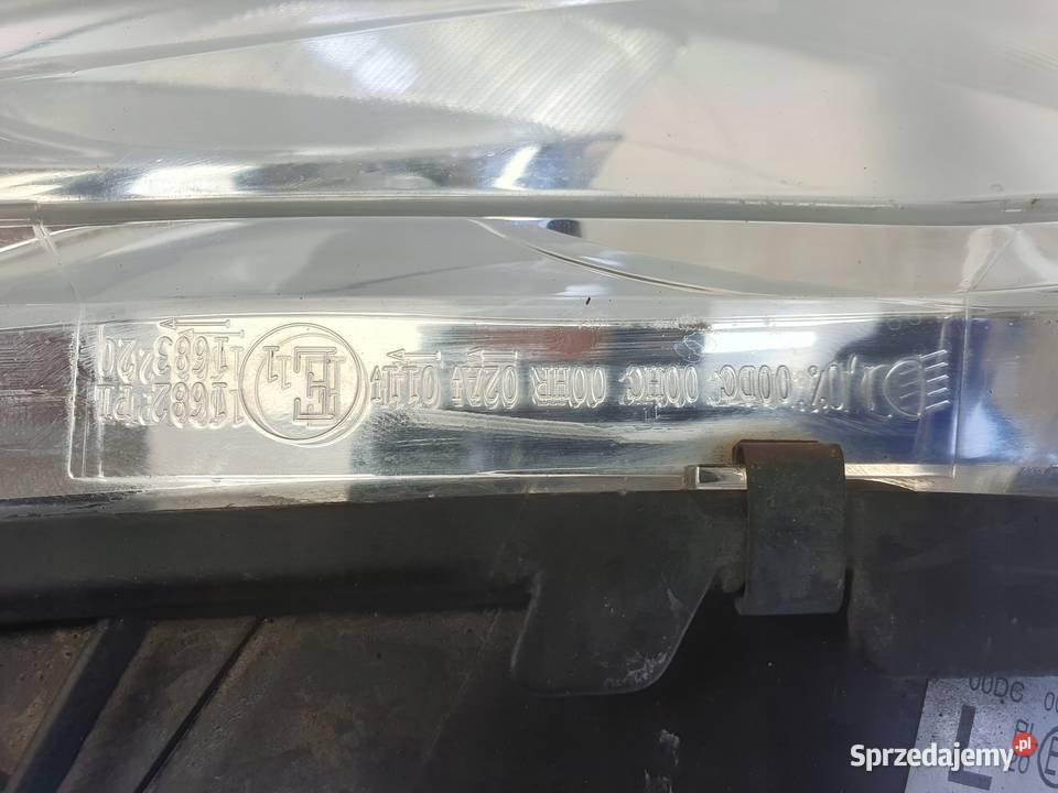 LAMPA LEWA Peugeot 407 0411r PRZEDNIA lewy przód Rudka
