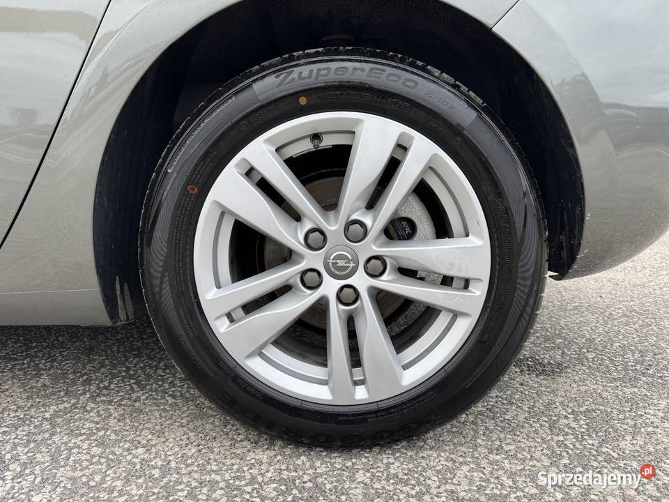 Opel Astra 14 BENZYNA Klimatronik Nawigacja system Start-Stop Konin