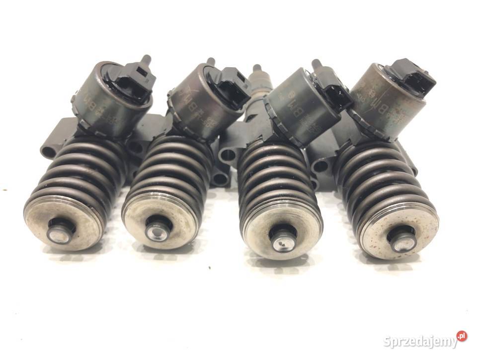 POMPOWTRYSKIWACZE KOMPLET VW TOURAN 03G130073G osobowe