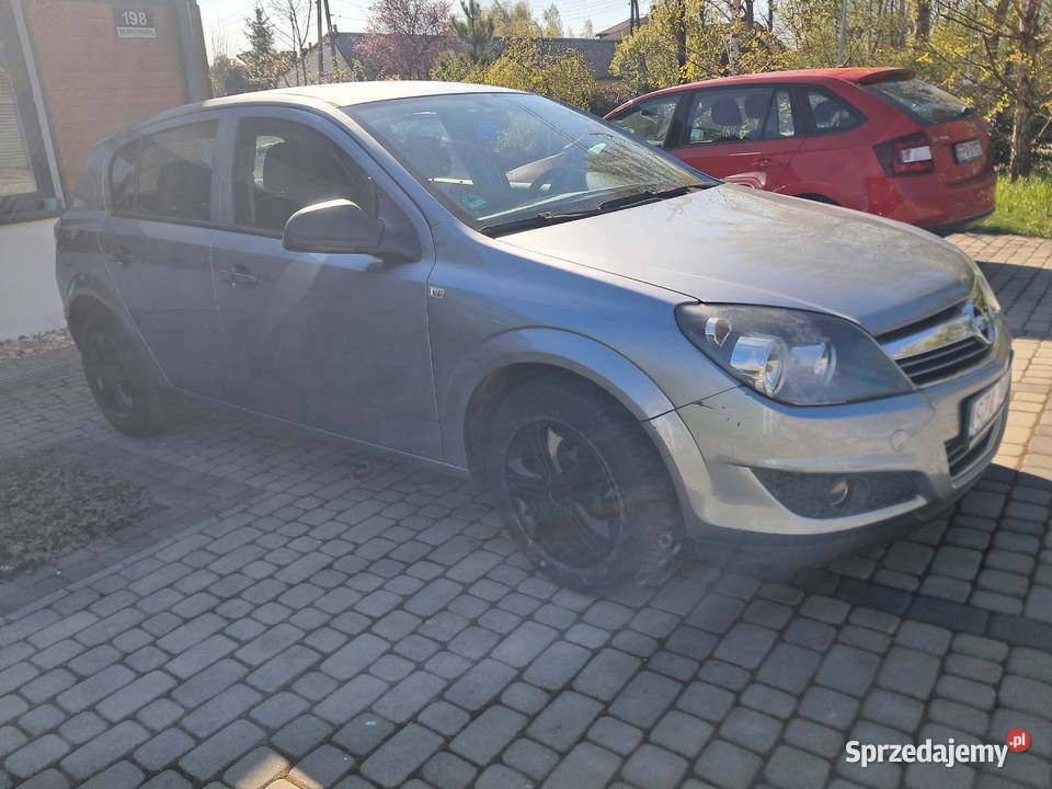 Opel Astra 2009 14 Zadbany śląskie