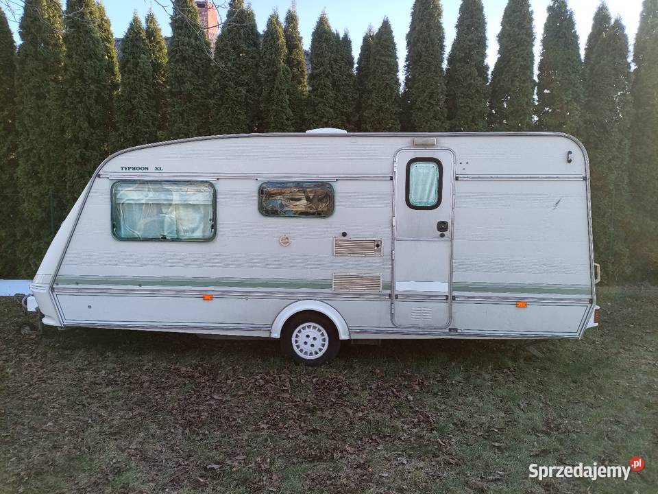 Przyczepa kempingowa Elddis Typhoon Kempingowe