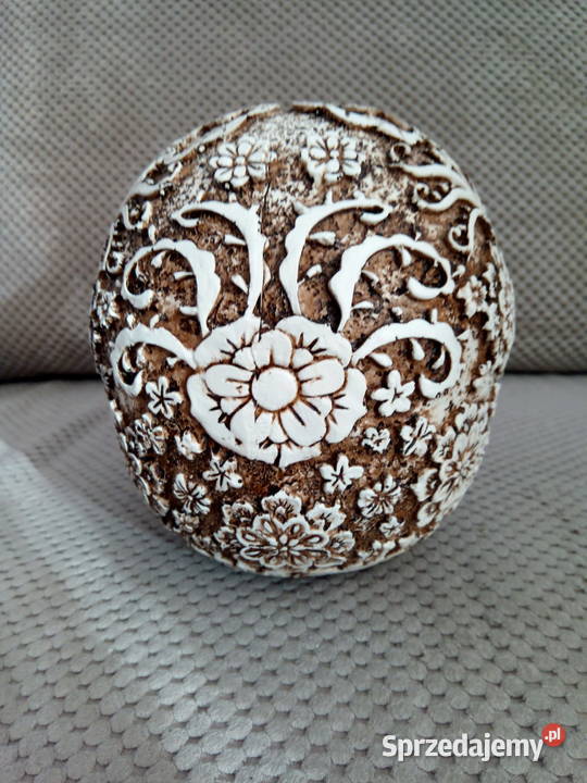 Misternie rzeźbiona duża czaszka motywy kwiatowe Tychy sprzedam